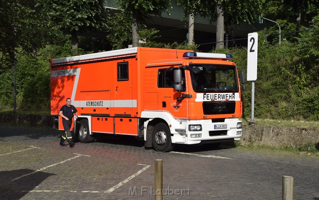 Schiff 1 Koeln in Hoehe der Koelner Zoobruecke P101.JPG - Miklos Laubert